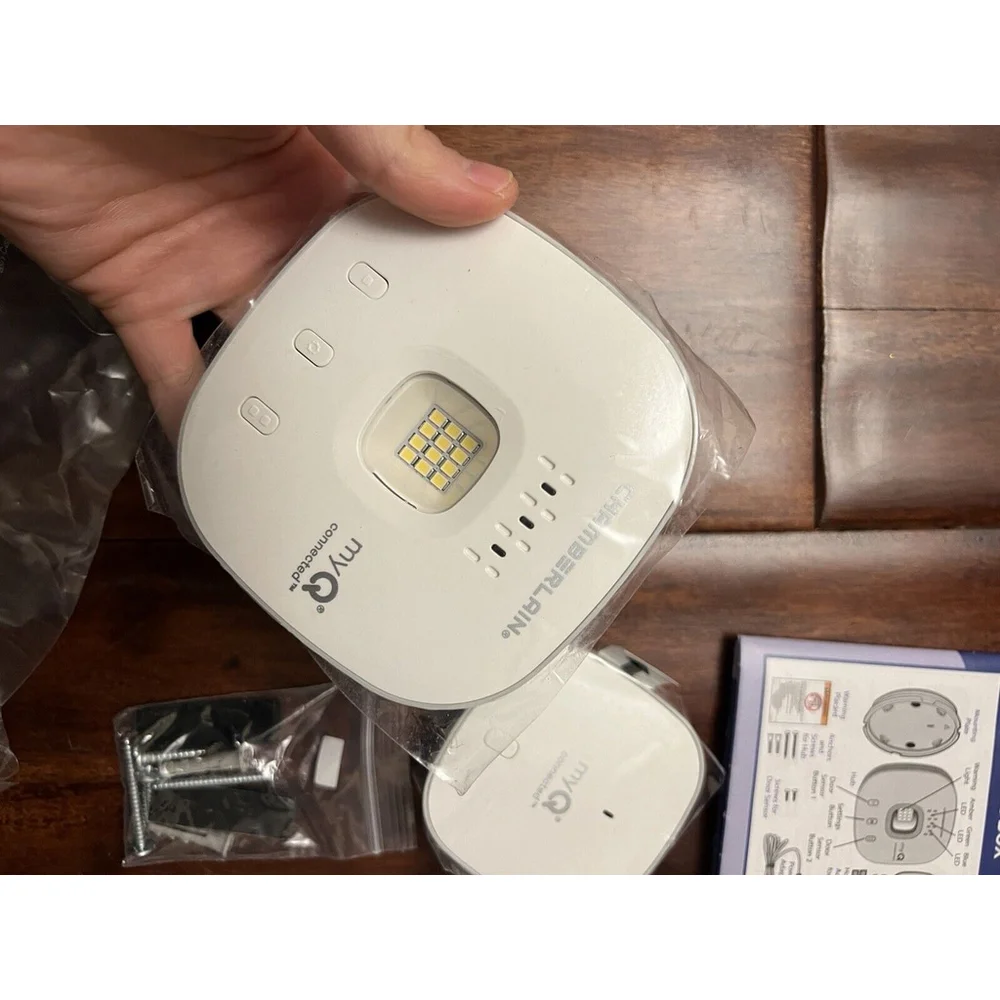 Chamberlain MyQ Wireless Smart Garage Hub and Controller - White New